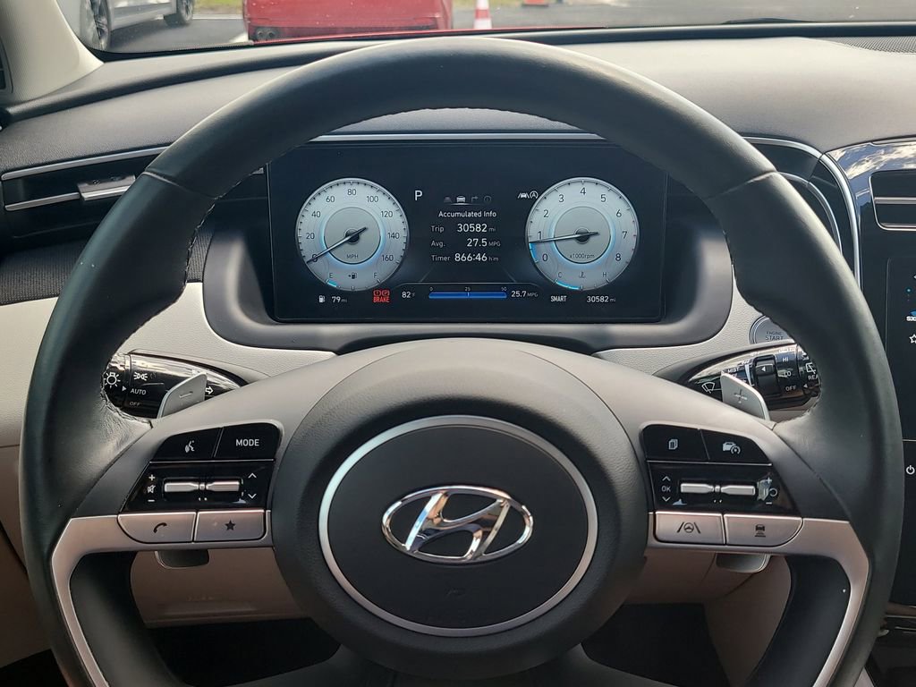 Used 2023 Hyundai Tucson Limited AWD/4WD image 28