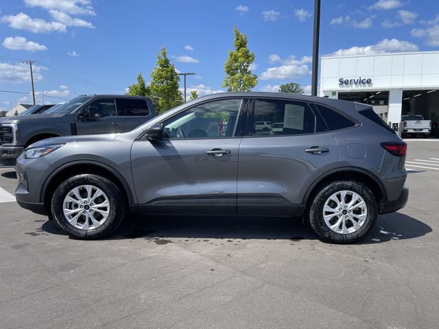 Certified 2025 Ford Escape Active AWD/4WD image 2