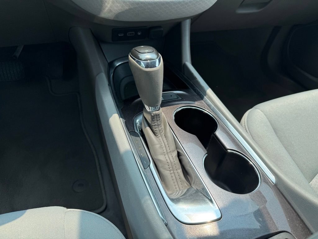 Used 2019 Chevrolet Malibu LT FWD image 22