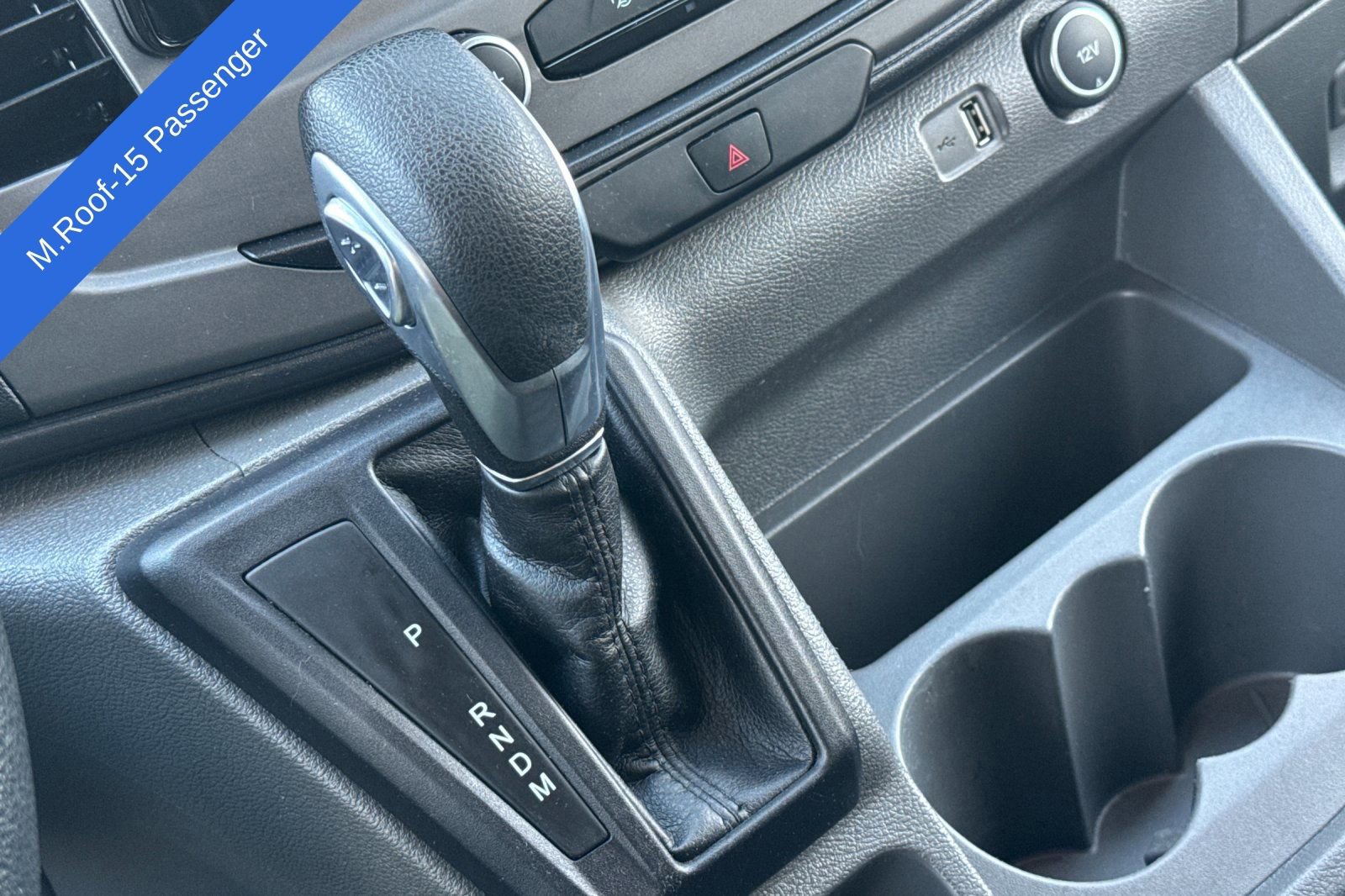 Certified 2022 Ford Transit 350 XLT RWD image 25