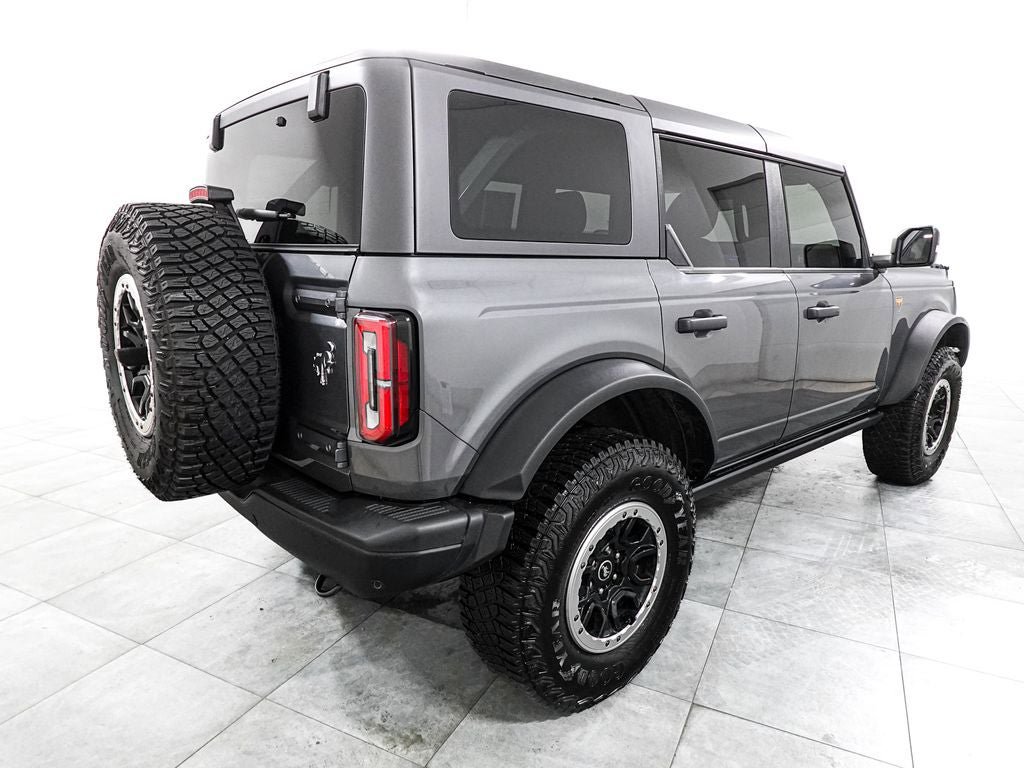 Certified 2024 Ford Bronco Badlands w/ Sasquatch Package AWD/4WD image 6