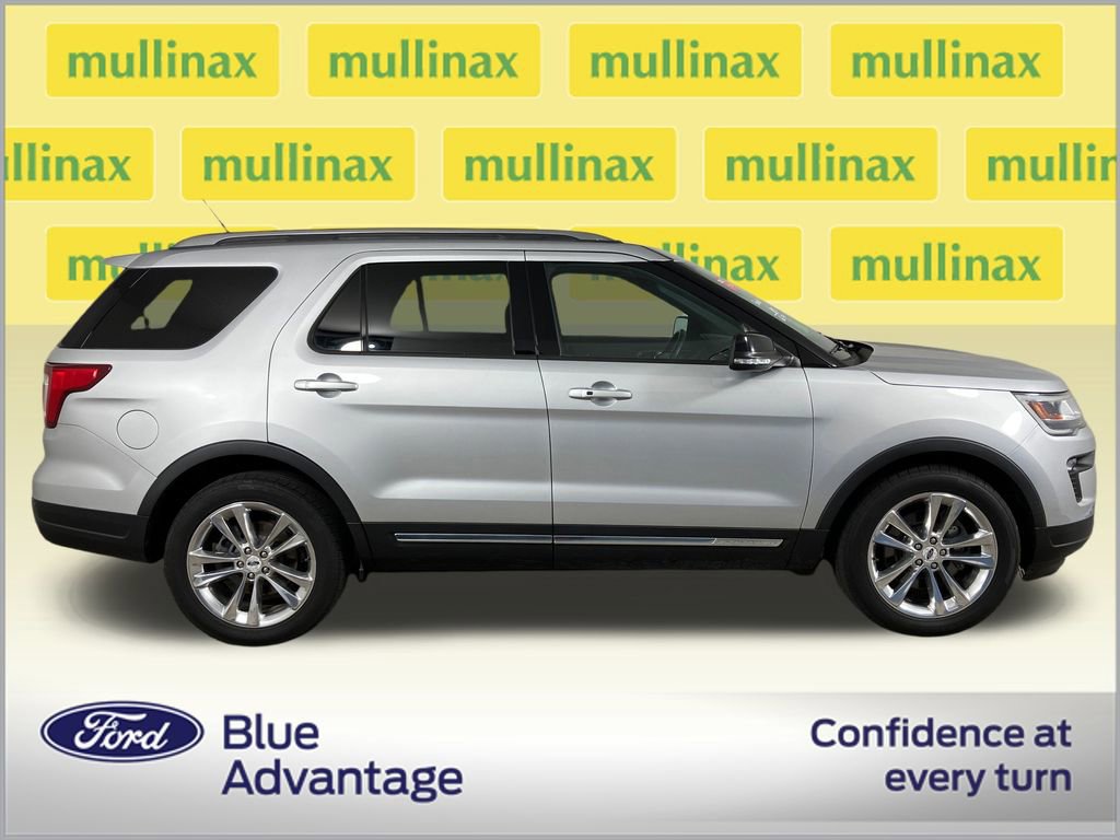 Certified 2018 Ford Explorer XLT w/ Equipment Group 202A image 6