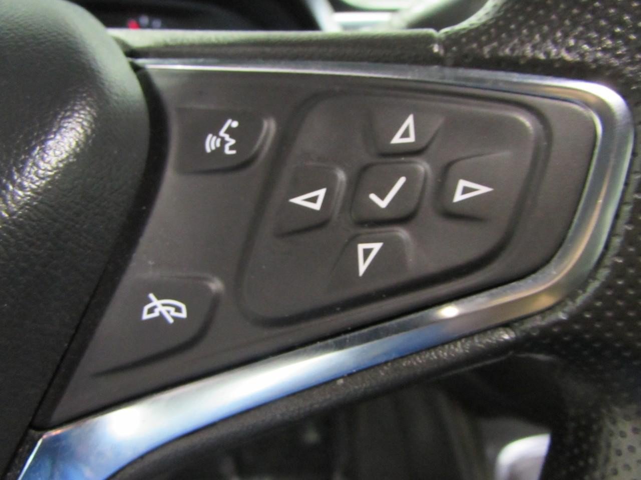 Used 2023 Chevrolet Malibu LT FWD image 25