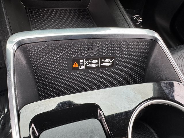 Used 2026 Chevrolet Equinox LT w/ Convenience Package II image 27