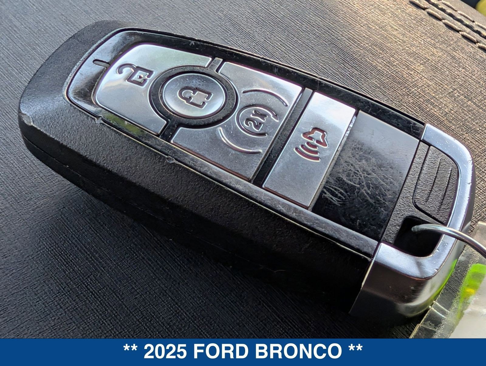 Certified 2025 Ford Bronco Big Bend image 33
