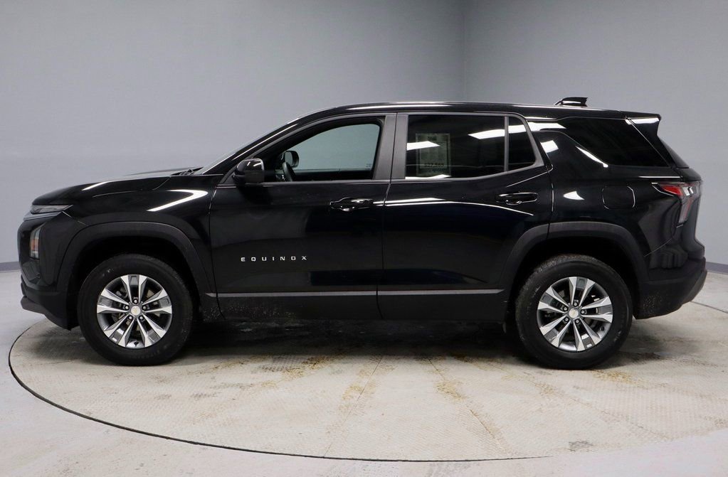 Used 2025 Chevrolet Equinox LT image 10