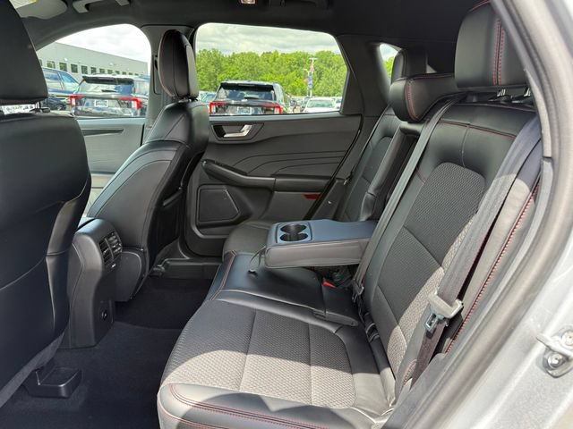 Certified 2024 Ford Escape ST-Line w/ Tech Pack #1 AWD/4WD image 9