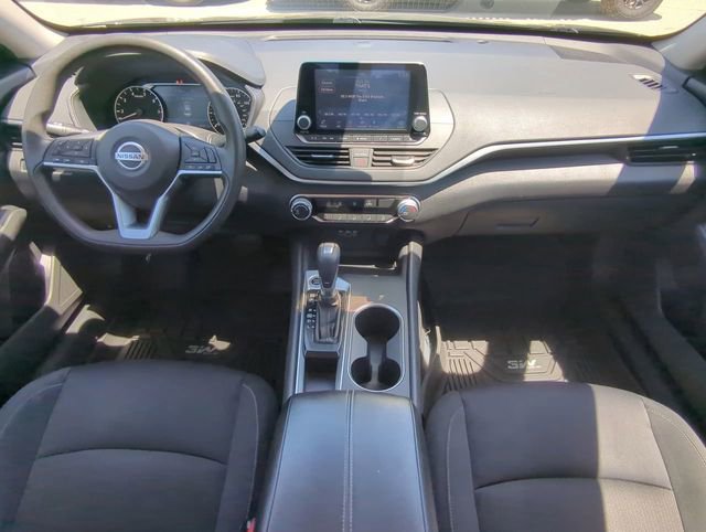 Used 2022 Nissan Altima 2.5 SV FWD image 16