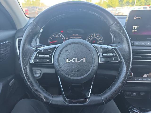 Used 2022 Kia Seltos SX AWD/4WD image 25