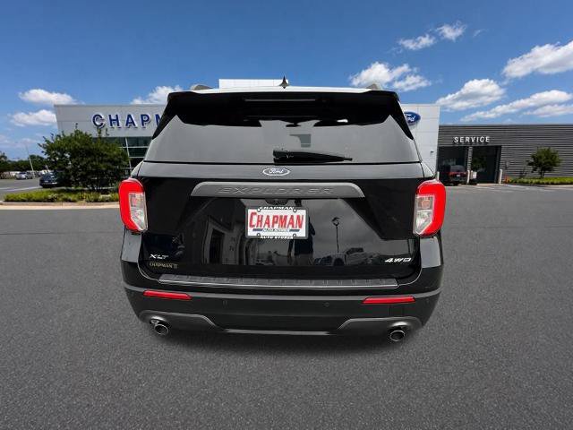 Certified 2022 Ford Explorer XLT w/ Equipment Group 202A AWD/4WD image 9