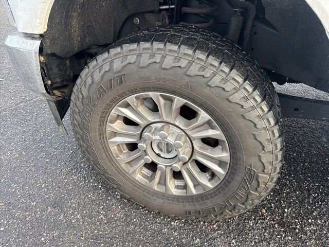 Certified 2021 Ford F250 XL w/ STX Appearance Package image 5