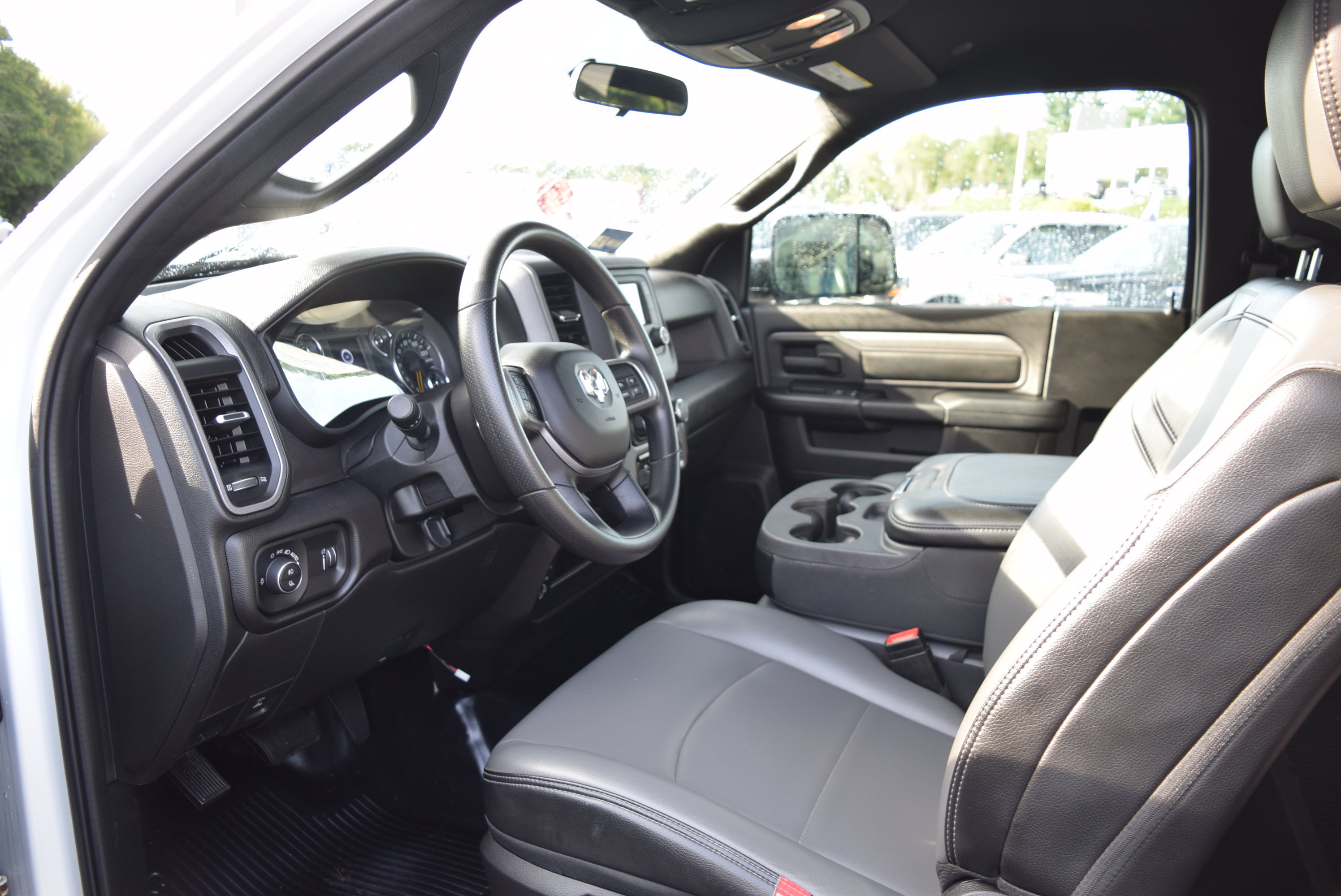 Used 2022 RAM 3500 Tradesman AWD/4WD image 8