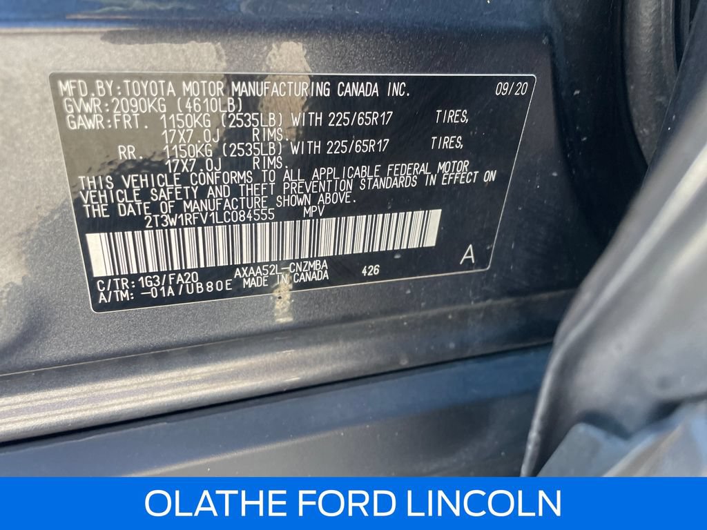 Used 2020 Toyota RAV4 XLE w/ All Weather Liner Package FWD image 20