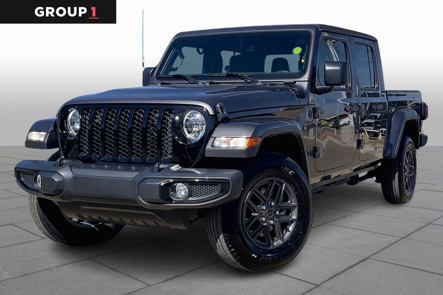 Used 2021 Jeep Gladiator Sport image 5