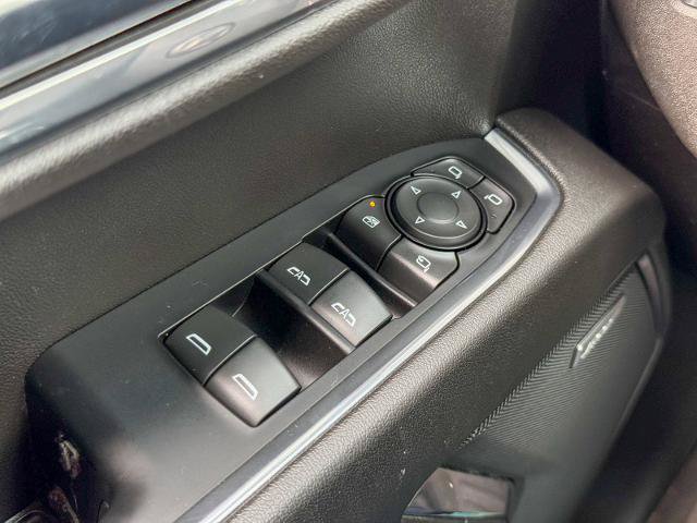 Used 2023 Chevrolet Silverado 1500 LTZ w/ Technology Package AWD/4WD image 28