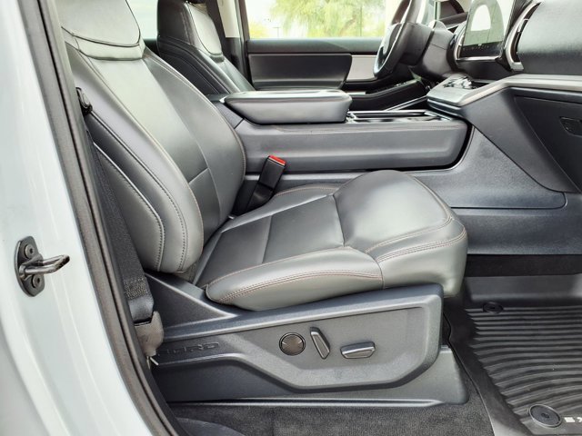 Certified 2025 Ford Expedition Max Active AWD/4WD image 11