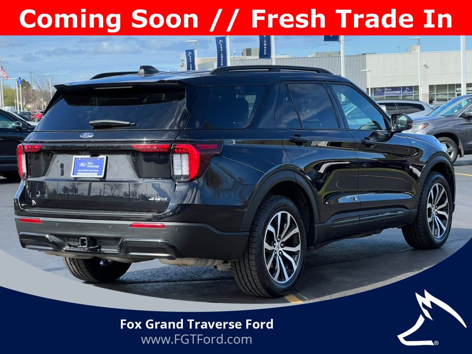 Certified 2025 Ford Explorer ST-Line AWD/4WD image 12