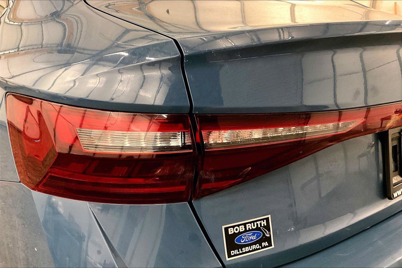 Used 2025 Volkswagen Jetta S image 28