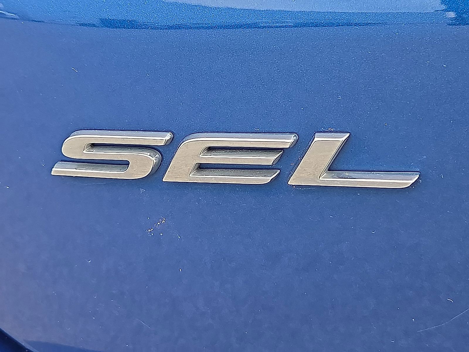 Certified 2023 Ford Edge SEL w/ Convenience Package AWD/4WD image 9