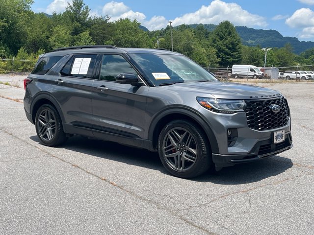 Certified 2025 Ford Explorer ST