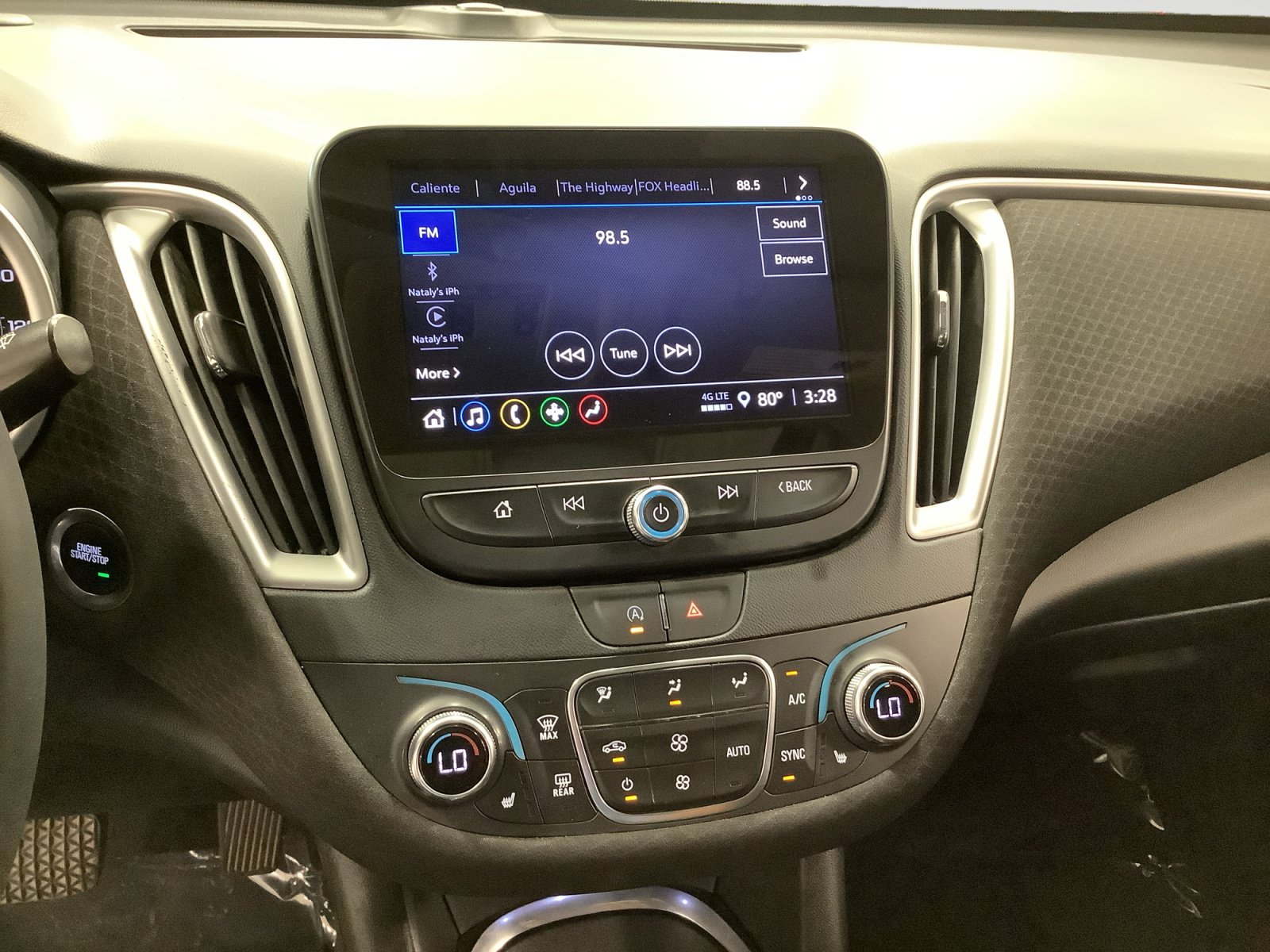 Used 2025 Chevrolet Malibu LT w/ Sport Edition FWD image 15