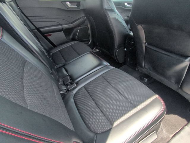 Certified 2023 Ford Escape ST-Line w/ Tech Pack #1 FWD image 17
