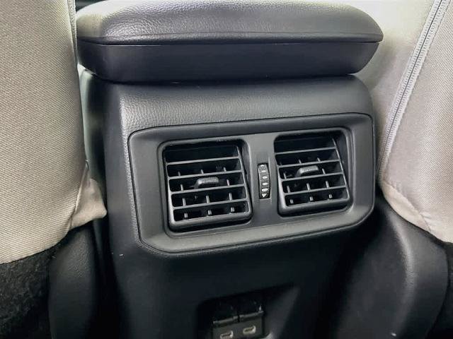 Used 2025 Toyota RAV4 XLE FWD image 13