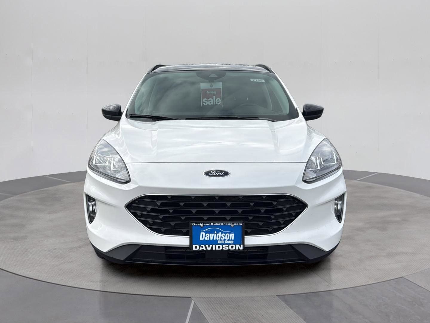 Certified 2022 Ford Escape SEL w/ SEL Stealth AWD Package image 9