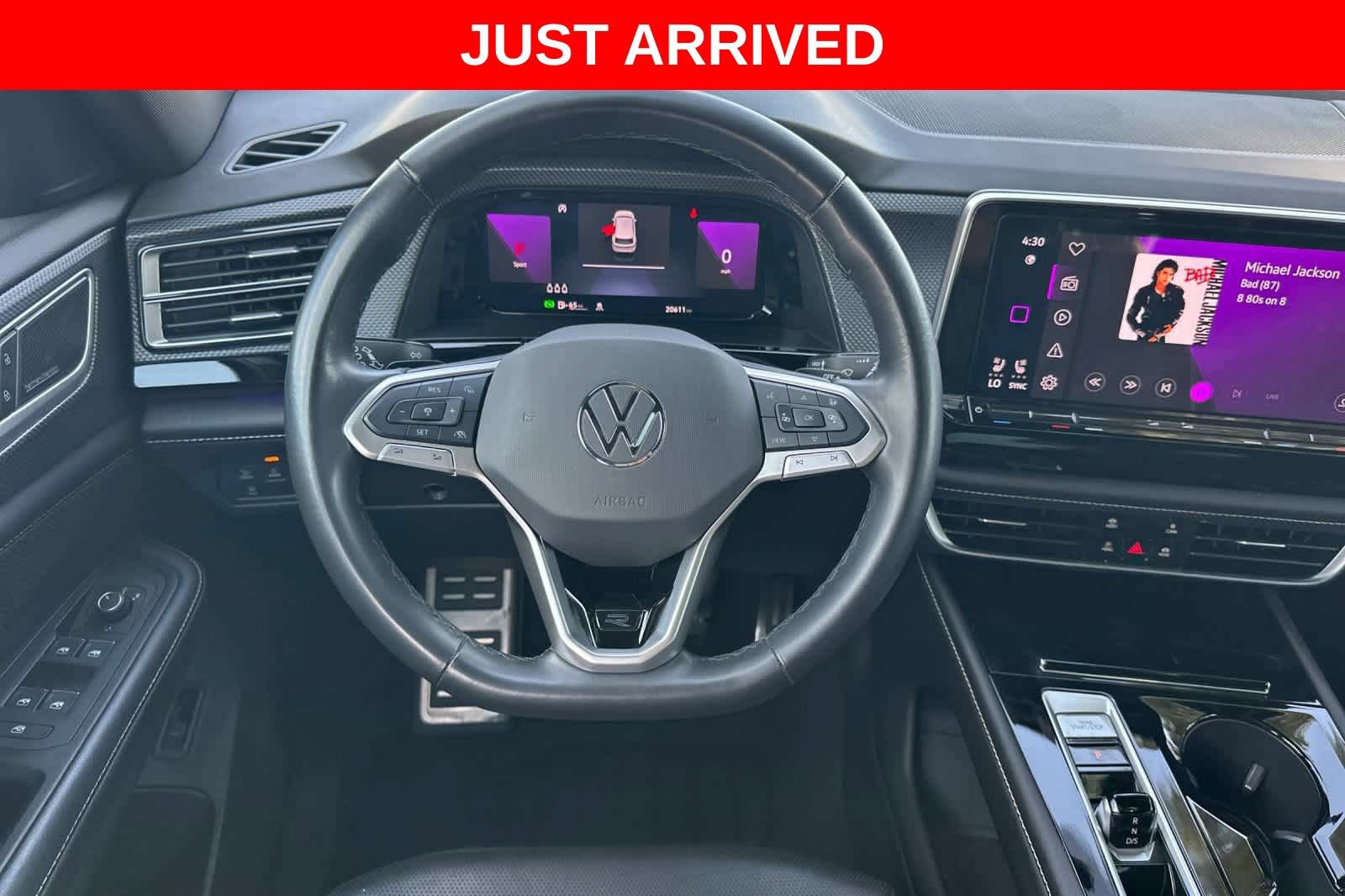 Used 2024 Volkswagen Atlas Cross Sport SEL Premium R-Line AWD/4WD image 15