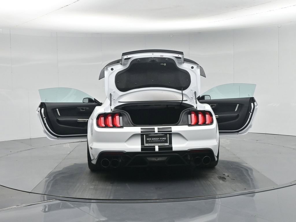 Certified 2022 Ford Mustang Shelby GT500 w/ Technology Package RWD image 33
