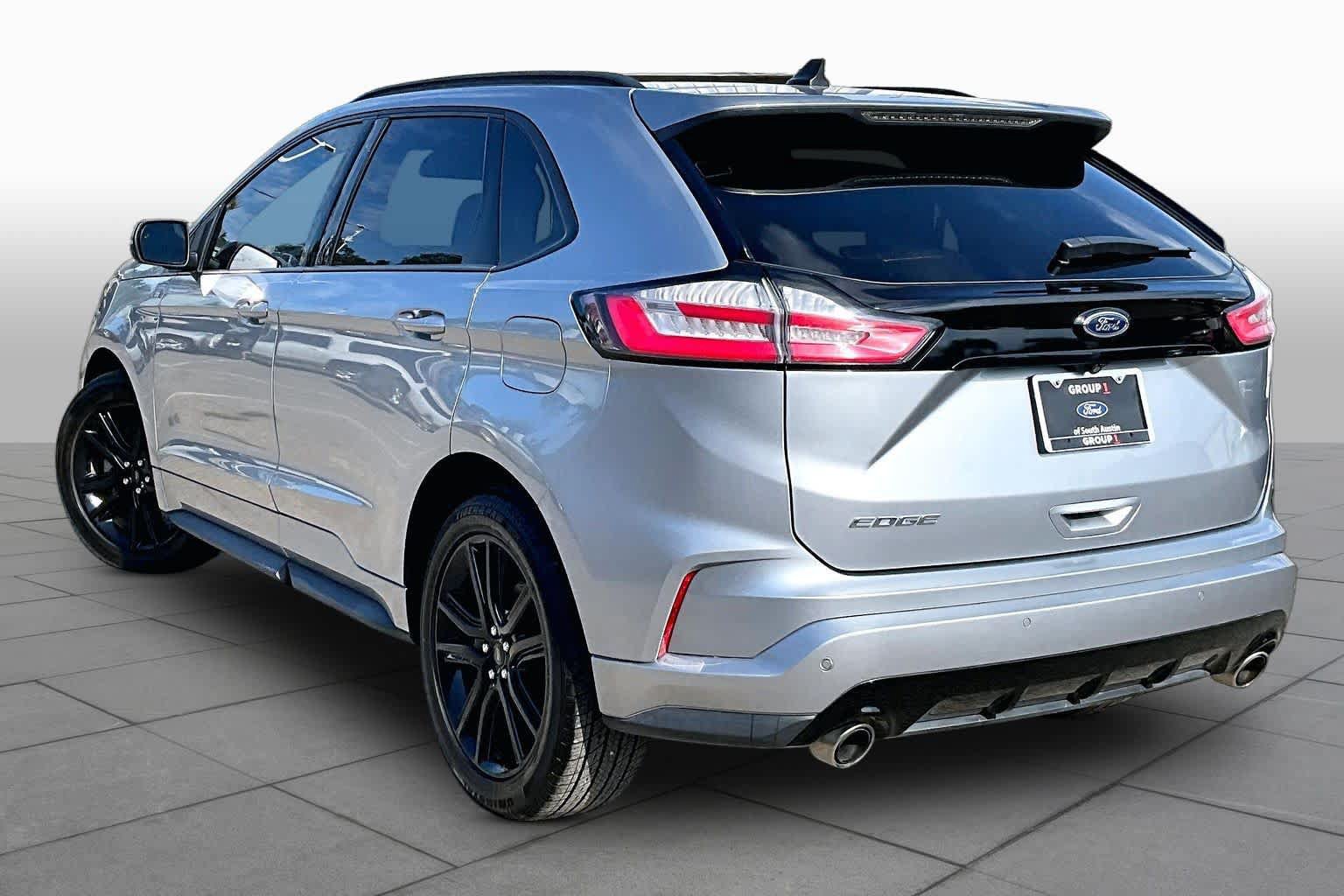 Certified 2020 Ford Edge ST-Line FWD image 12