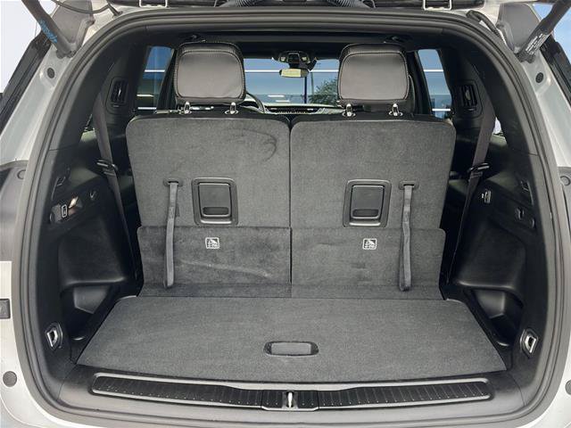 Used 2025 Jeep Grand Cherokee L Altitude AWD/4WD image 19