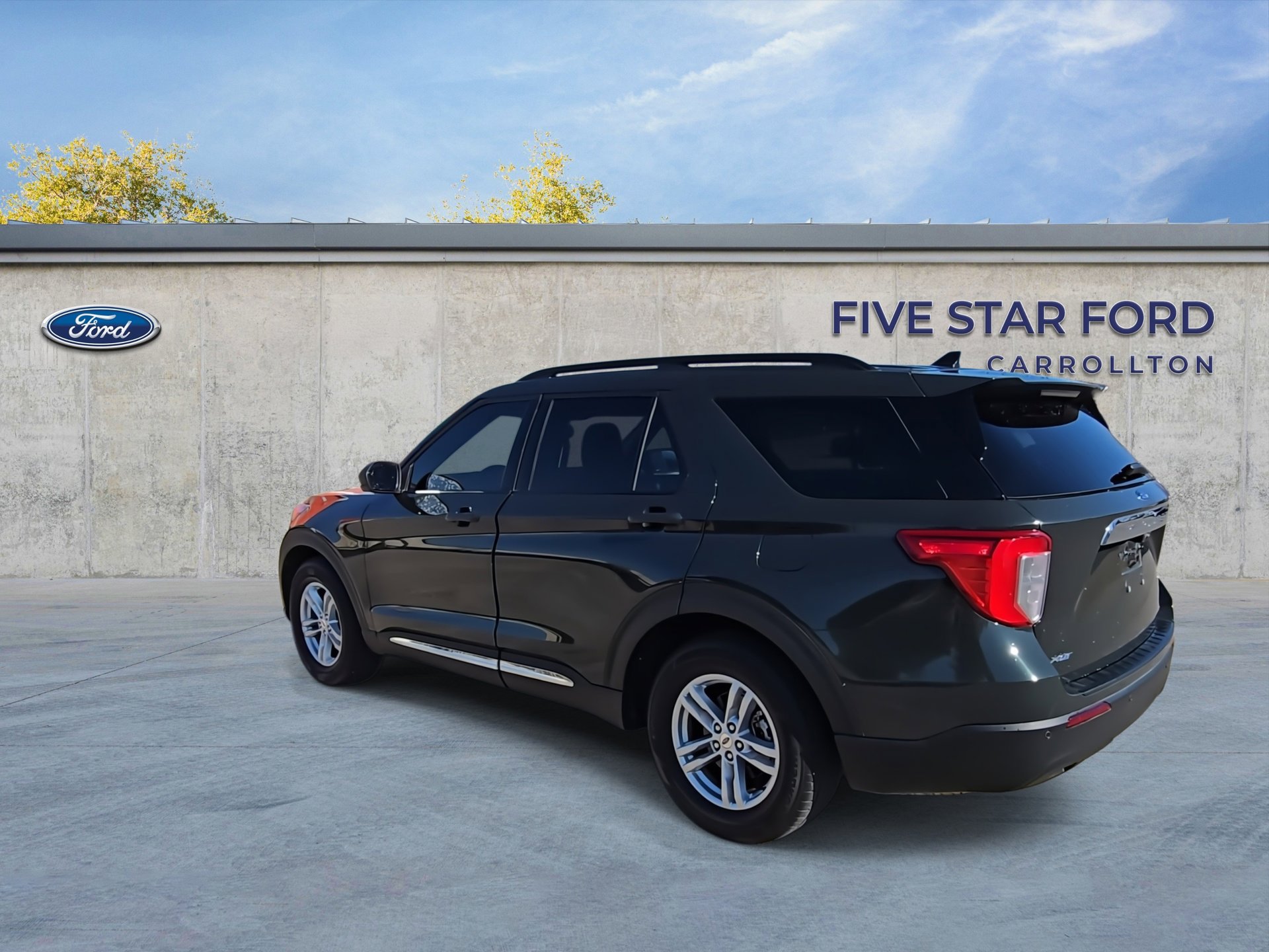 Certified 2023 Ford Explorer XLT image 6