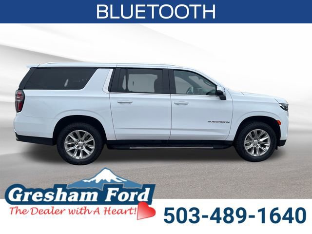 Used 2023 Chevrolet Suburban Premier image 2