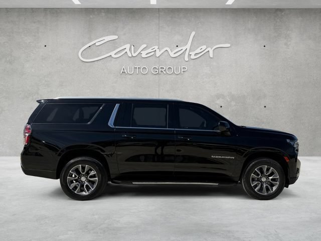 Used 2023 Chevrolet Suburban LS w/ Driver Alert Package RWD image 18