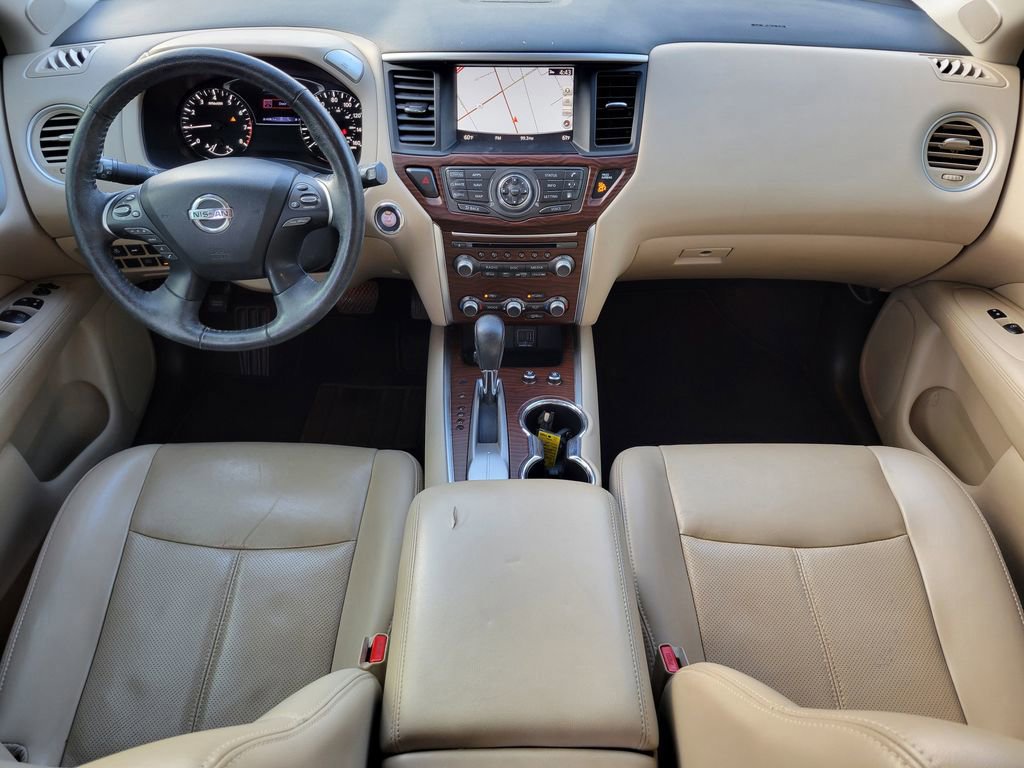 Used 2020 Nissan Pathfinder Platinum w/ Cargo Package image 18