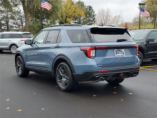 Certified 2025 Ford Explorer ST image 2