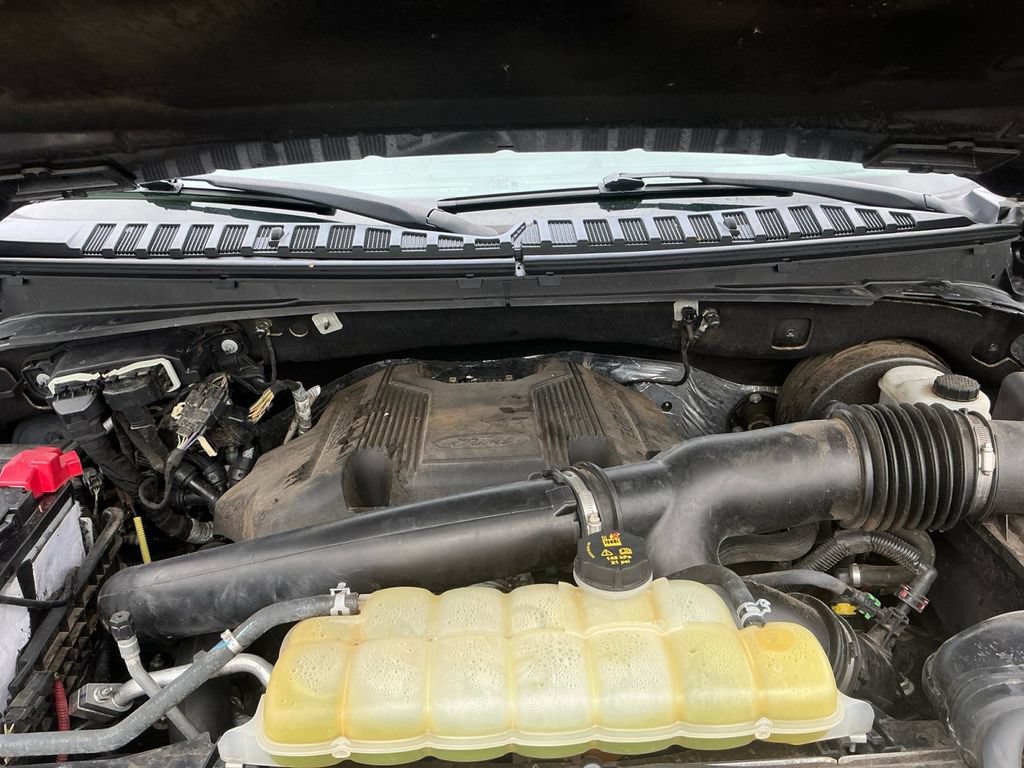 Certified 2019 Ford Expedition Platinum RWD image 25