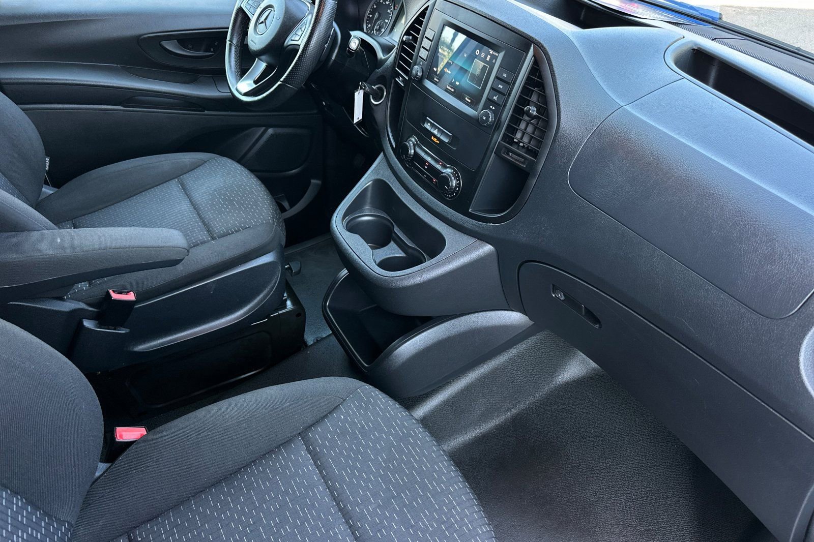 Used 2022 Mercedes-Benz Metris image 15