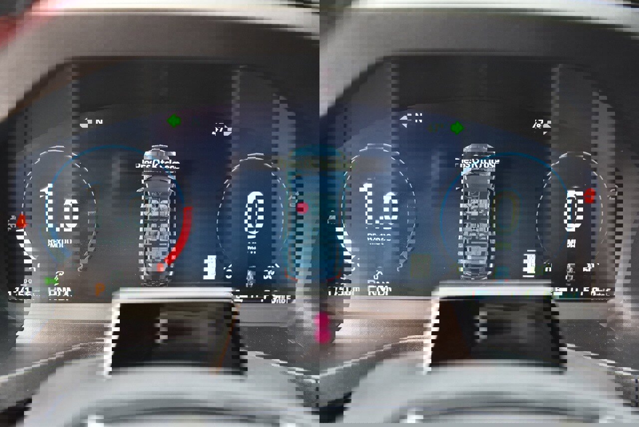 Certified 2025 Ford Explorer ST image 27