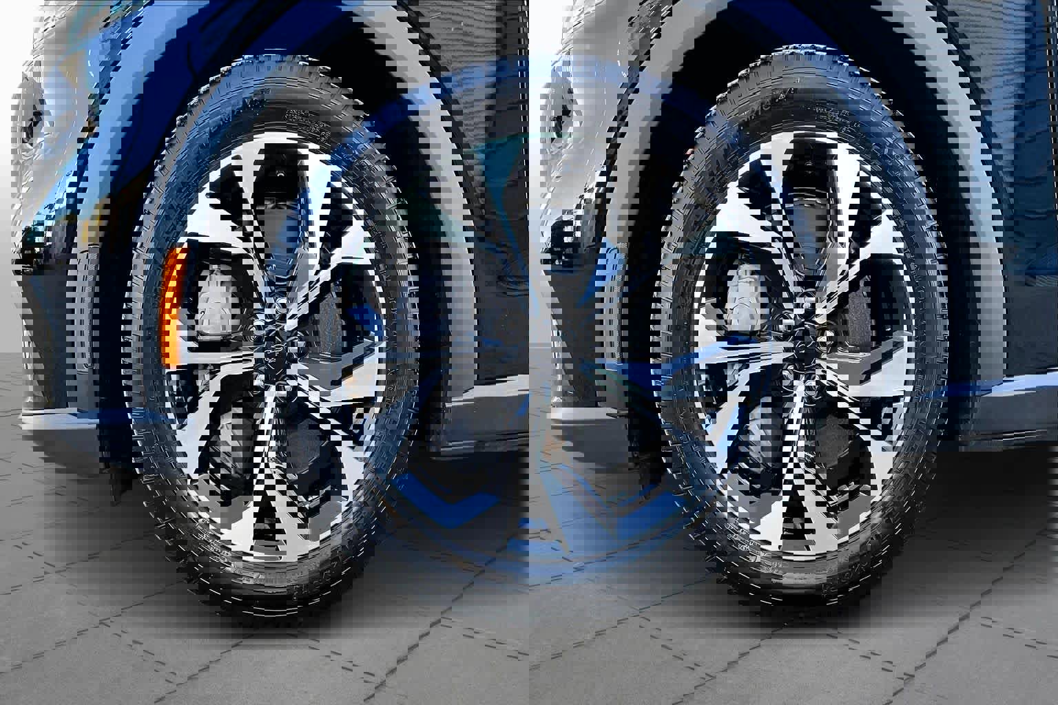 Certified 2025 Ford Mustang Mach-E Select w/ Comfort Package Lite image 20