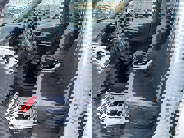 Used 2019 Chevrolet Bolt LT image 12