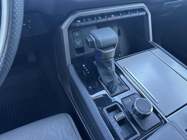 Used 2025 Toyota Sequoia Limited AWD/4WD image 21