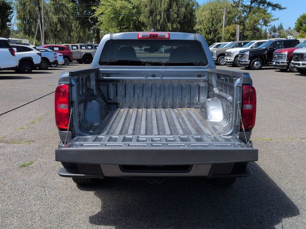 Used 2022 Chevrolet Colorado LT w/ Safety Package AWD/4WD image 26