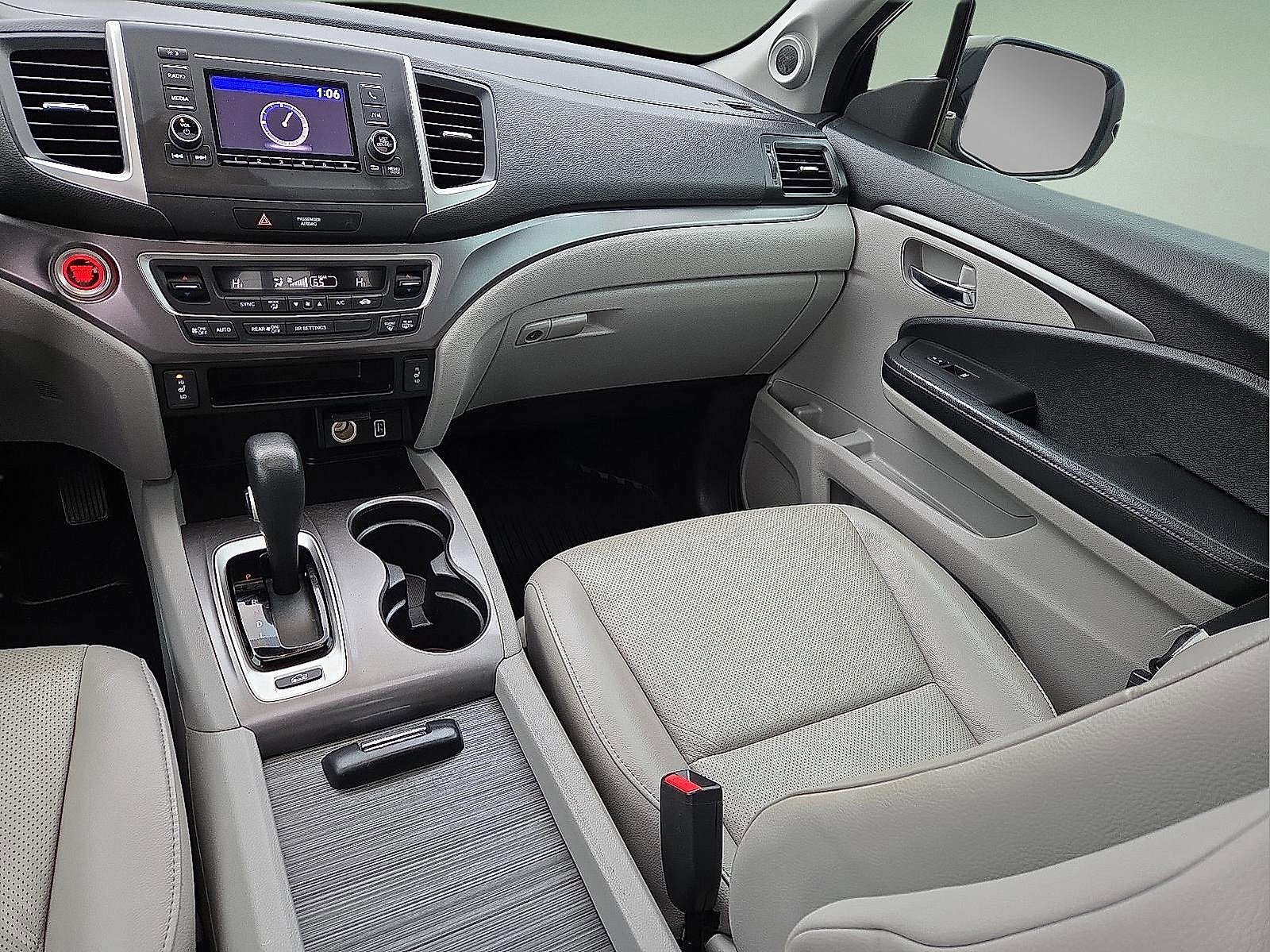 Used 2019 Honda Ridgeline RTL image 12