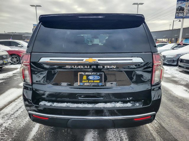 Used 2021 Chevrolet Suburban LT image 3