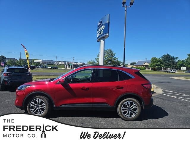 Certified 2021 Ford Escape SEL AWD/4WD image 1
