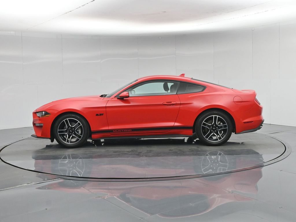 Certified 2022 Ford Mustang Premium RWD image 28