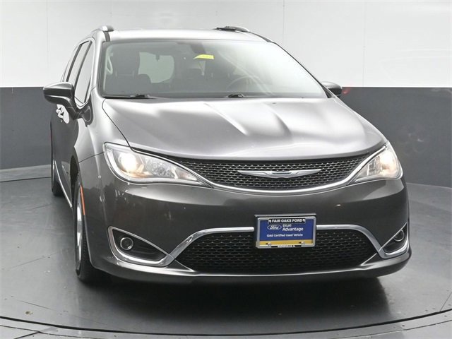 Used 2017 Chrysler Pacifica Touring-L Plus image 20