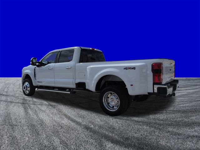 Certified 2026 Ford F450 Lariat w/ Chrome Package image 3